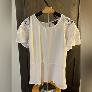 Simply Vera Vera Wang White Crochet Flutter Sleeve Blouse Size XL